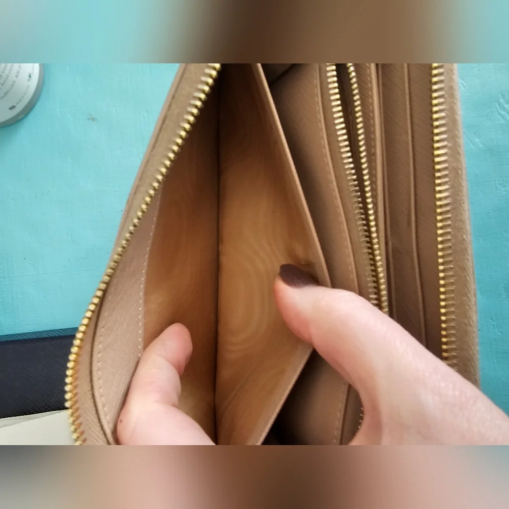 Prada Large Saffiano Zippy Leather Wallet - Picture 14 of 15